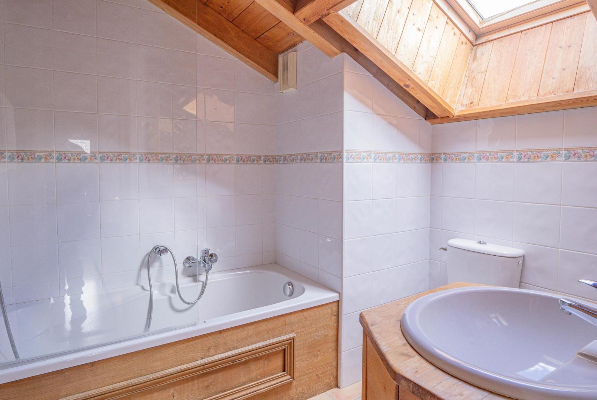 Apartment Capucin - A 3 Bedroom Chamonix Mountain Loft Luaran gambar