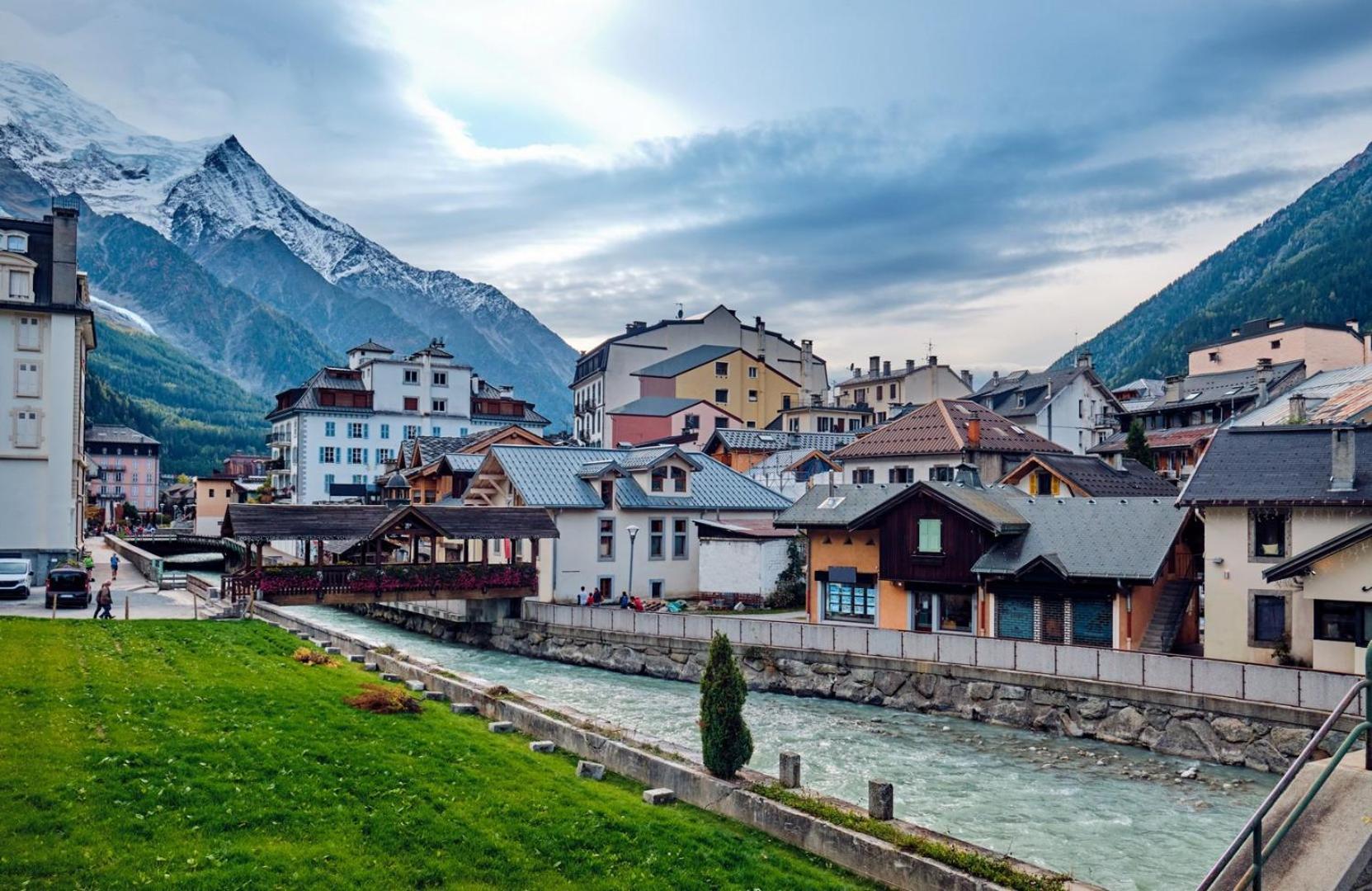 Apartment Capucin - A 3 Bedroom Chamonix Mountain Loft Luaran gambar