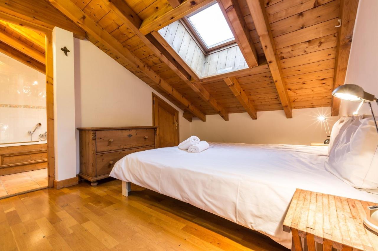 Apartment Capucin - A 3 Bedroom Chamonix Mountain Loft Luaran gambar
