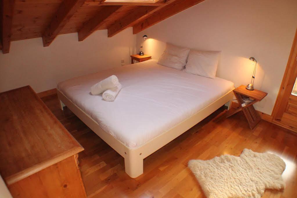 Apartment Capucin - A 3 Bedroom Chamonix Mountain Loft Luaran gambar